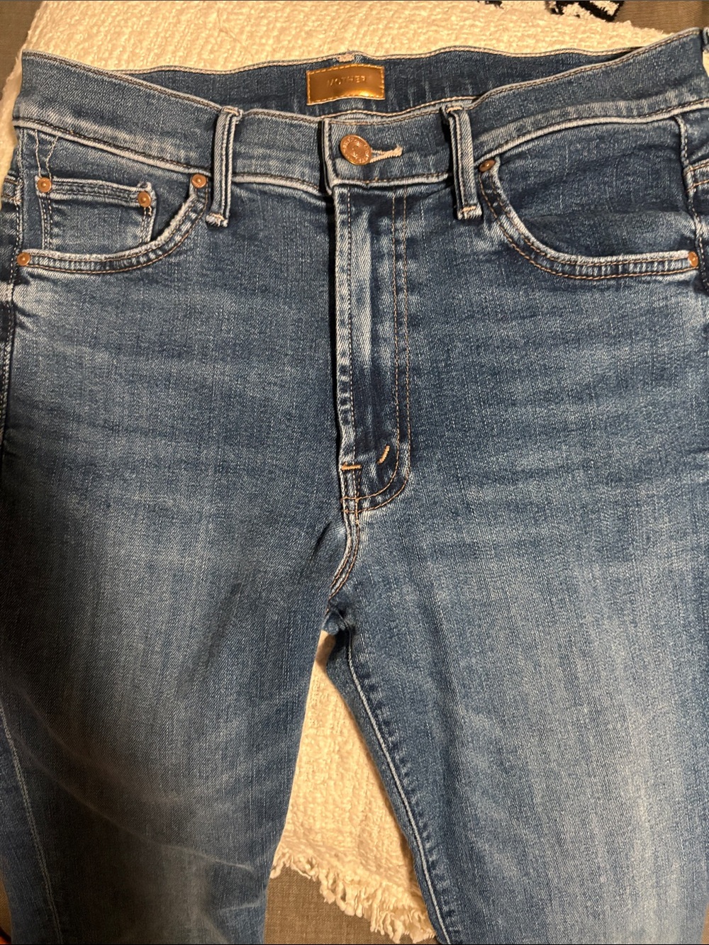 MOTHER Slim Straight Jeans in Faded Blue